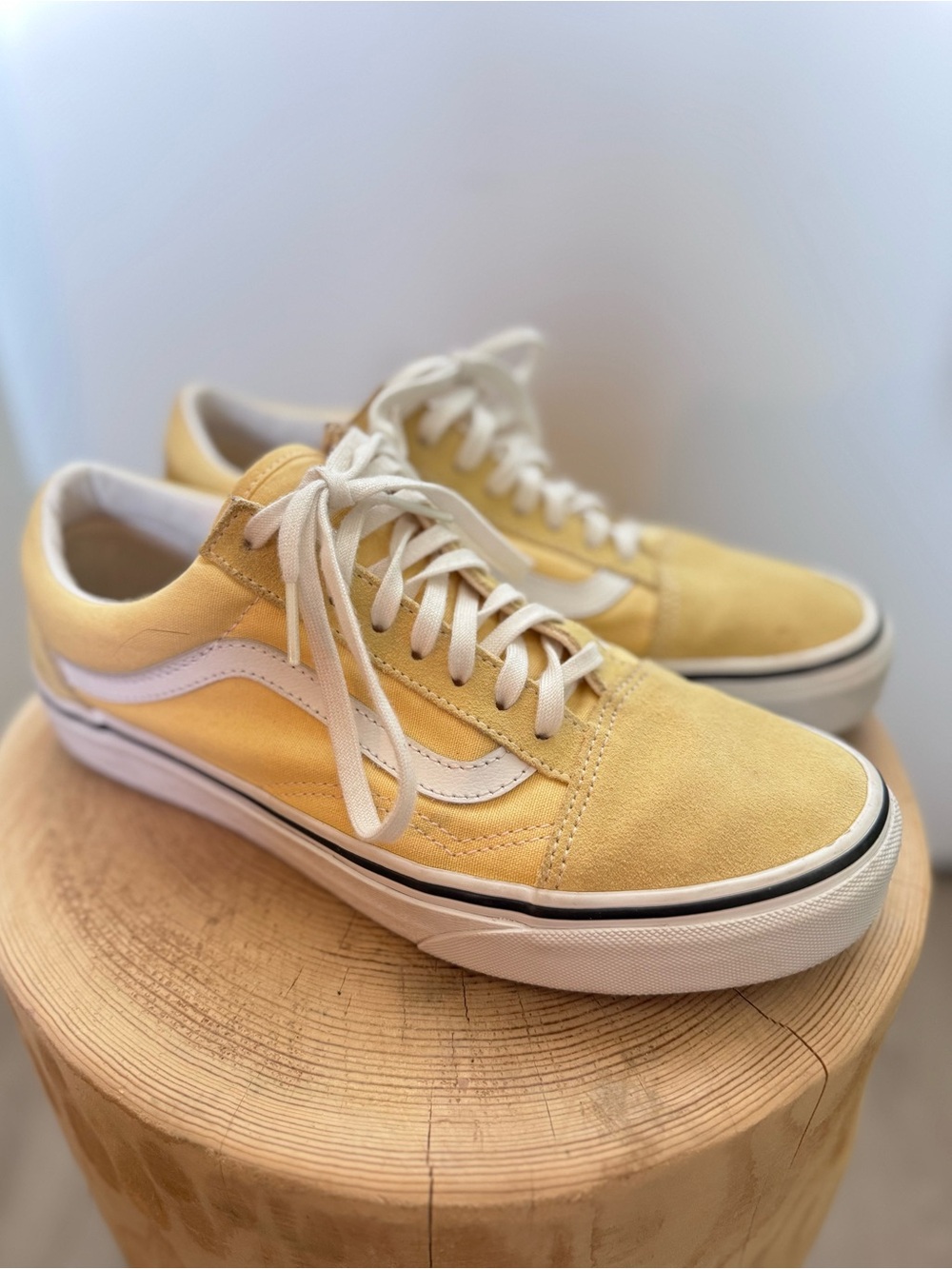 Vans Old Skool Pastel Yellow Canvas & Suede Sneakers Women’s 8.5